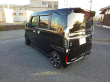 30台近くの展示車両をご用意し、ご来店お待ちしております。在庫は随時入れ替わっていますので、希望の車がない場合もちょくちょくサイトをご確認ください。