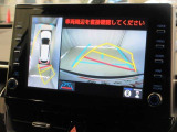 パノラミックビューモニター付きです。車両を上から見たような映像をディスプレイオーディオ画面に表示。運転席からの目視だけでは見にくい、車両周辺の状況をリアルタイムでしっかり確認できます。