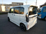 30台近くの展示車両をご用意し、ご来店お待ちしております。在庫は随時入れ替わっていますので、希望の車がない場合もちょくちょくサイトをご確認ください。