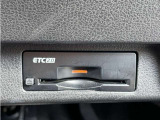 ETCで高速・有料道路の料金所をキャッシュレス。スムーズなドライブをサポート。