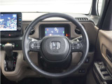 ◆ハンドル全体◆各種スイッチがハンドルから手を放さず操作できるので運転中でも楽に操作できます。