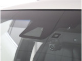 TOYOTA SAFETY SENSEは道路状況、車両状態、天候状態及びドライバーの操作状況などによっては、作動しない場所があります。あくまで運転補助機能です。