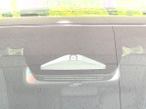 【トヨタセーフティセンス】走行中に前方の車両等を認識し、衝突しそうな時は警報とブレーキで衝突回避と被害軽減をアシスト。より安全にドライブをお楽しみいただけます。