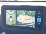 【パノラマモニター】専用のカメラにより、上から見下ろしたような視点で360度クルマの周囲を確認することができます☆縦列駐車や幅寄せ時に活躍してくれます♪