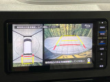 【パノラマモニター】専用のカメラにより、上から見下ろしたような視点で360度クルマの周囲を確認することができます☆死角部分も確認しやすく、狭い場所での切り返しや駐車もスムーズに行えます。