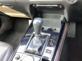 DCT、CVT、従来型のATなど、すべてのトランスミッションの利点を集約し、ロックアップ領域を大幅に拡大し伝達効率の向上とマニュアルトランスミッションのようなダイレクト感を実現した自社製ATです。
