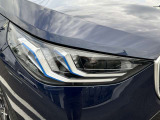また、BMW正規認定中古車は、エマージェンシーサービスが自動付帯。24時間365日、皆様のカーライフをサポート致します。確かな安心のうえで、「駆けぬける歓び」をご堪能ください。