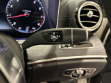 メルセデス・ベンツの定める厳しい基準をクリアしたお車のみをご案内させて頂きます。納車前整備はメーカー規定に基づき100項目以上にも及ぶ点検を熟練のメカニックによって行いご納車させて頂きます。