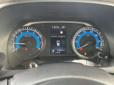 視認性の高いメーターで運転情報を的確に把握できます!