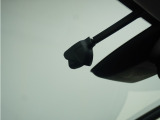◆ドライブレコーダー◆映像・音声などを記録する自動車用の装置です。 もしもの事故の際の記録はもちろん、旅行の際の思い出としてドライブの映像を楽しむことができます。
