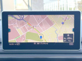 ●純正ナビ:一体感のあるナビは、高級感ある車内を演出してくれます。オーディオ機能も充実しておりますので、運転もより楽しめます♪