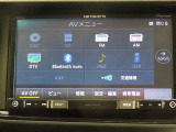 ナビ、ラジオ、TV、Bluetoothご利用いただけます。