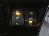 運転席と助手席には寒い時にうれしいシートヒーターが装備されてます。