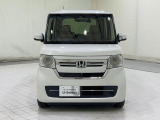 【車両状態証明書付】より安心してご購入頂く為、第三者機関による車両状態証明書を見ながら実車確認できます(フロントガラスのA1減点はほとんどの中古車にあるミリ単位の飛び石傷ですのでご安心下さい)。