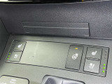 ステアリングヒーター付き。寒い日のドライブも、手のひらから温めてくれます。