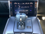 DCT、CVT、従来型のATなど、すべてのトランスミッションの利点を集約し、ロックアップ領域を大幅に拡大し伝達効率の向上とマニュアルトランスミッションのようなダイレクト感を実現した自社製ATです。