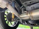 お車を安心してお乗りいただく為には、足回りの定期点検が欠かせません。サービスサポート(有償保証)では無料点検もご提供しており、安心のカーライフをお過ごしいただけるサポート体制が整っています。