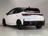 【ワイド保証】日産販売店の中古車には、無料で保証が付いています。走行距離無制限で、無料保証期間は1年間から。品質に自信があるから実現した、日産ならではの保証です。