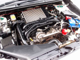 人気のWRXS4カスタム車両の入庫!ストラーダSD地デジナビを装備し、TEIN車高調、WORK製T7R18AW、フジツボマフラーなどの充実装備に加え、タイヤの溝も9分山残っております