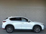当社買取ワンオーナー車のCX-5が入庫いたしました!ナビやETC、ドライブレコーダーなど装備充実の一台です♪安心のディーラー保証付き!お気軽にお問合せ下さい♪