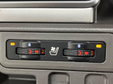 【シートヒーター&ベンチレーション】夏場は涼しい風でお尻や背中の熱やムレを防ぎ、冬はエアコンよりも早く温まってポカポカに!季節を問わず快適に過ごせます。