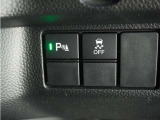 ◆パーキングセンサー◆車庫入れの時などに近くに障害物がある場合、障害物までの距離を音で知らせてくれます。