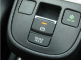 ◆オートブレーキホールド機能付き電子パーキングブレーキ◆ブレーキペダルを足から離しても停車状態を保ちます。アクセルを踏めば自動でブレーキが解除され、発進可能!