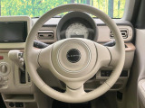 【純正革巻きステアリング】上質な革を使用することで、手にしっかり馴染みとても運転しやすいハンドルです♪