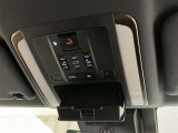 運転席天井部のサテライトスイッチです。