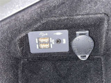シガーソケット用の充電器が使用可能です!