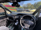 運転席からの視界も広くて快適です!