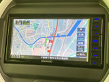 道路や周辺施設が色分けされた地図で、現在地や目的地までのルートを画面上で確認できます。広域・詳細の表示切替にも対応し、慣れない場所へのお出かけや道順確認に活用いただけます。