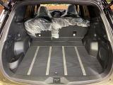 普段のお買い物や通勤、送迎等に十分な荷室スペースを確保しております。セカンドシートを倒すと、大きな荷物の積載も可能です♪