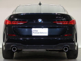 BMWのお車は、走行の安定性とコーナリングの良さを追求し、思い通りにハンドルの操作可能です。試乗車もご用意しておりますので、ぜひ&ldquo;駆け抜ける歓びをご体感ください!