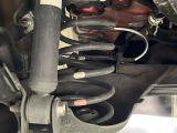 お車を安心してお乗りいただく為には、足回りの定期点検が欠かせません。サービスサポート(有償保証)では無料点検もご提供しており、安心のカーライフをお過ごしいただけるサポート体制が整っています。