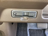 ETC2.0車載器装備。高速道路のご利用時にとても便利。セットアップをしてからお渡ししますので、あとはETCカードを差し込むだけで、わずらわしい料金所での現金支払いが不要となりスムーズに通過できます。