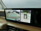 まるでクルマを見下ろすように見えるので駐車も楽チンです♪あまりの便利さについつい癖になっちゃいます♪