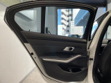 BMW認定中古車は保証も充実しております。2年間もしくは、1年間の保証に加え、最大4年間までの保証延長も可能でございます(対象車種限定)!充実の保証で、安心してお車をご利用いただけます!