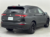 アウトランダー PHEV 2.4 ブラック エディション 4WD 4WD サンルーフ