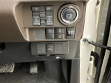 両側パワースライドドア付きだから、狭い駐車スペースなどでの 乗り降りラクラク!小さなお子さまのいるご家庭には嬉しい装備。