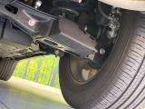 お車を安心してお乗りいただく為には、足回りの定期点検が欠かせません。サービスサポート(有償保証)では無料点検もご提供しており、安心のカーライフをお過ごしいただけるサポート体制が整っています。