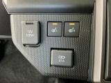 【アクセサリーソケット】12Vの電源は使いやすい位置に装備!用途は様々、スマホの充電やドラレコの電源として役に立ちます♪