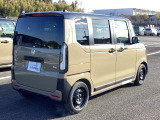この度は、当店のお車を閲覧いただきまして誠にありがとうございます。中古車1台限りのお車ですので、少しでも気になられましたら、お問い合わせ下さい♪