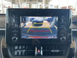 バックガイドモニターで、後方を確認しながら安心して駐車することができます。運転初心者も熟練者も必須の機能ですよ!