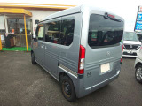 30台近くの展示車両をご用意し、ご来店お待ちしております。在庫は随時入れ替わっていますので、希望の車がない場合もちょくちょくサイトをご確認ください。