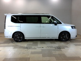 【JAF】ご自宅や出先でのお車のトラブルに24時間対応します。鍵のインロック・バッテリーあがり・不意のパンク等のトラブルに無料で対応します。(一部ガソリン代、部品代などは有料となります)