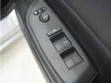 ◆パワーウィンドウスイッチ◆運転席から全席の窓の開閉操作を行うことが出来いつでも換気ができます!