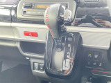 【 シフト 】スムーズなシフトチェンジで快適にお車を操縦していただけます!//