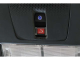緊急通報ボタンが装備されています。ホンダコネクト対応。ご利用には、Honda Total Care プレミアムのご加入が必要です。