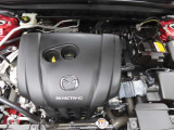 エンジンルームも綺麗な状態です!もちろん、ご納車前に点検も行いますので、安心してお乗り頂けます☆